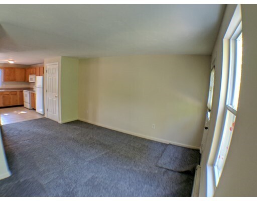 Building Photo - 438 S Main St