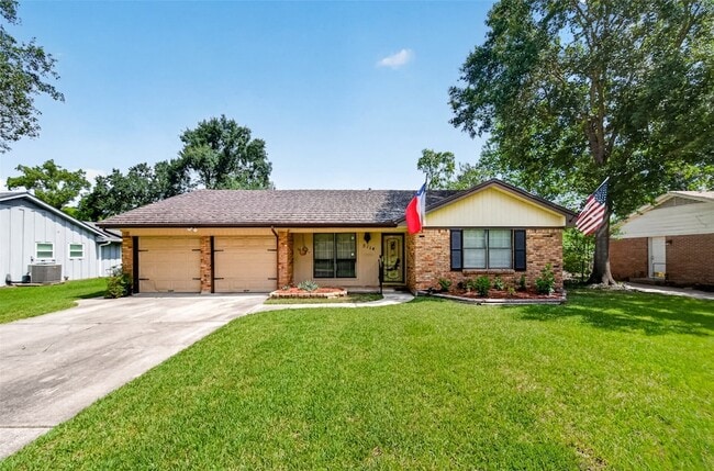 Photo - 5114 Beechnut Street Unit House