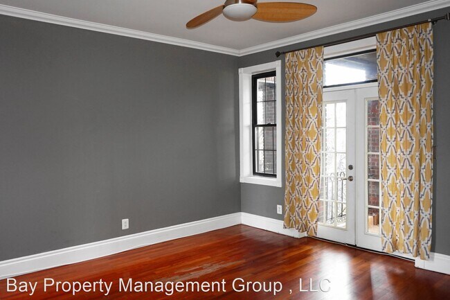 Building Photo - 2 br, 1 bath House - 2202 Park Ave  Unit 202