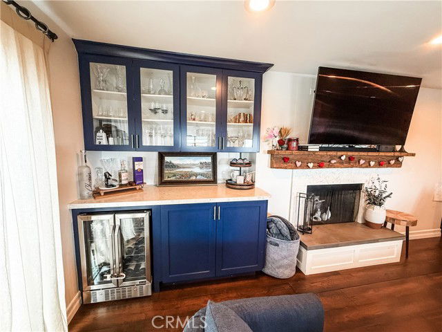 Foto del edificio - 2420 University Dr