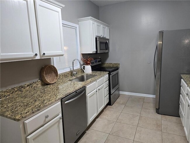 Foto del edificio - 31 Corinth Rd