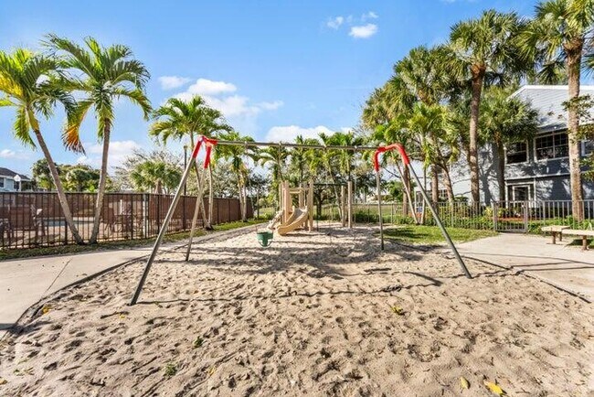 Foto del edificio - 5387 Grand Park Pl