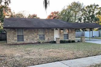 Building Photo - 714 Valley Hill Dr