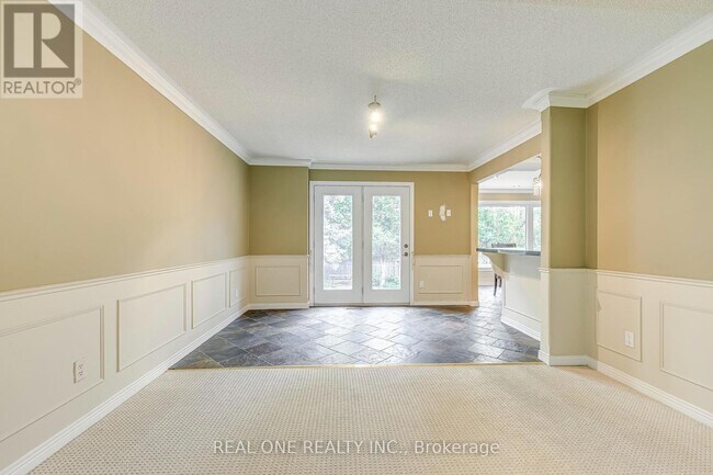 Photo du bâtiment - 1236 Woodview Dr