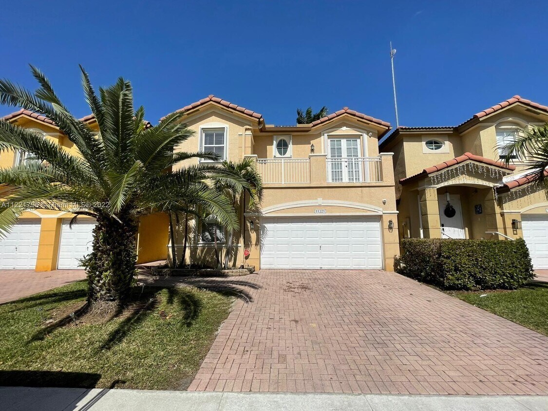 11321 NW 84th St, Doral, FL 33178 House Rental in Doral, FL