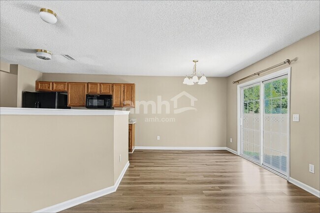 Foto del edificio - 4820 Mocha Ln