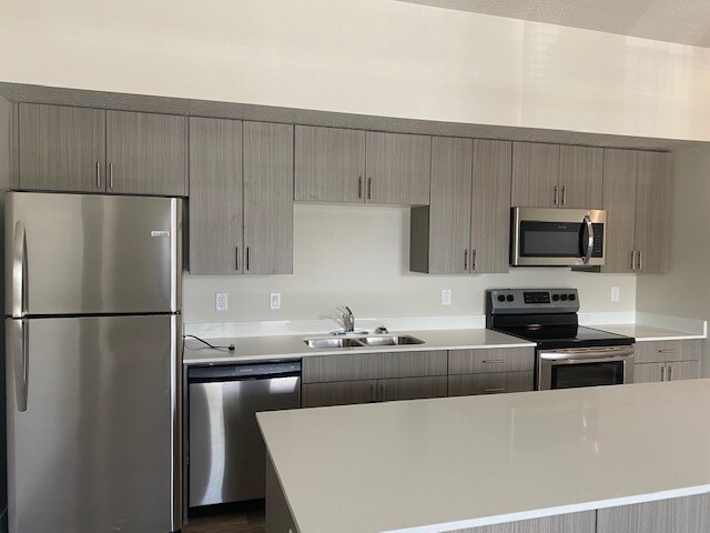 Foto del edificio - 142 7th St