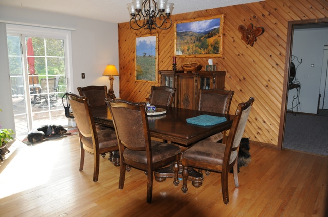 Foto del edificio - 16550 US-50