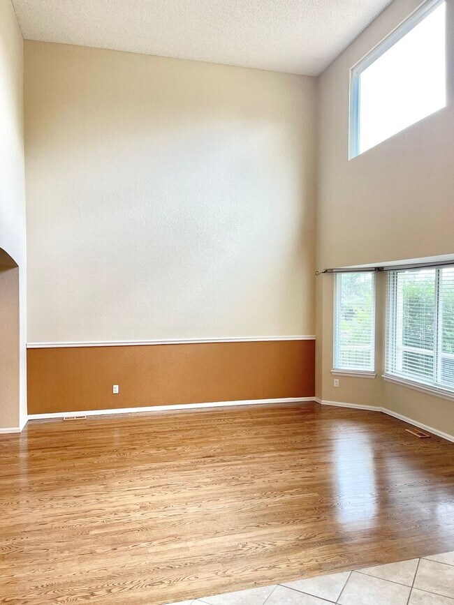 Foto del edificio - Large Clean Home in Aurora