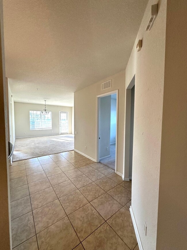 Building Photo - 3356 Robert Trent Jones Dr