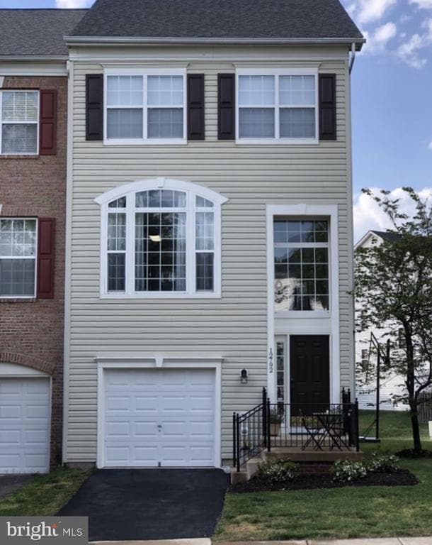 Building Photo - 12792 Playfair Ln