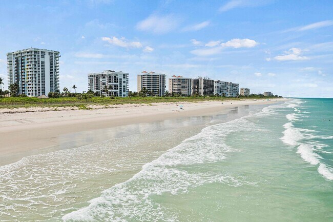 Building Photo - 2800 N Hwy A1A