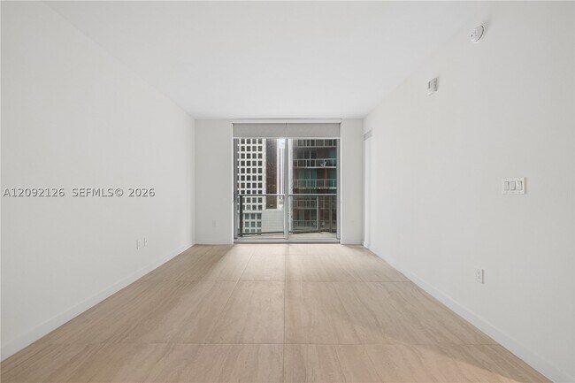 Foto del edificio - 77 SE 5th St