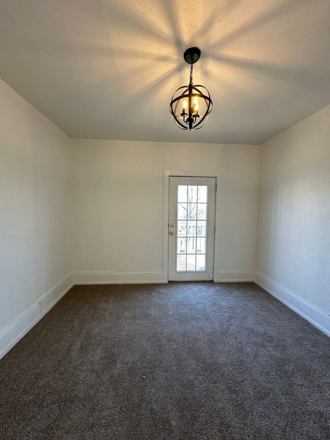 Building Photo - 3205 N 3rd St