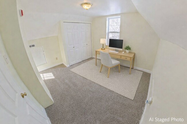 Foto del edificio - 800 Rannells Rd