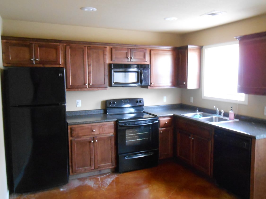 22 CR 100 Unit I, Bono, AR 72416 Room for Rent in Bono, AR