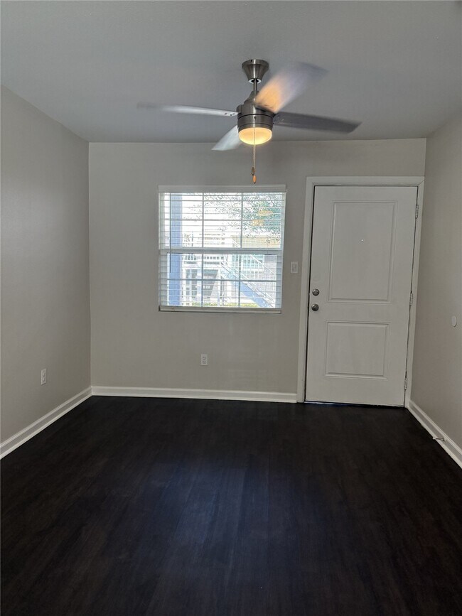 Building Photo - 1824 Thonig Rd