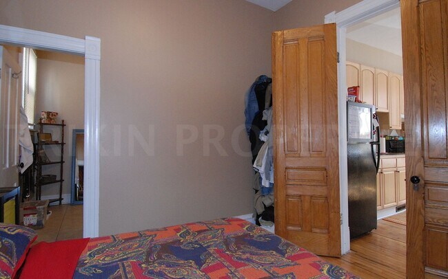 Foto del edificio - 2533 Lyndale Ave S