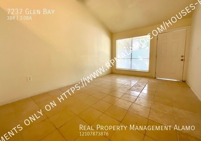 Foto del edificio - 7237 Glen Bay Dr