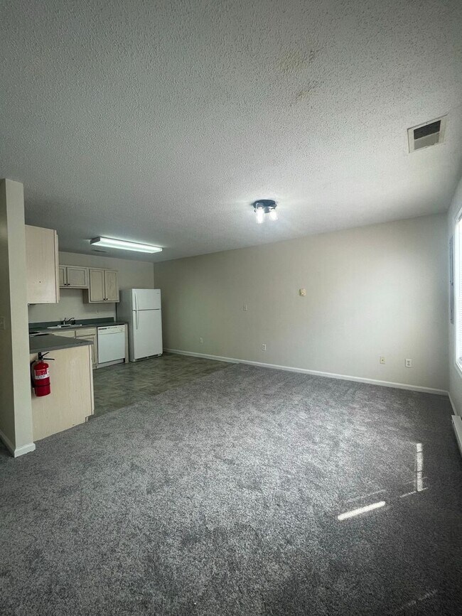 Building Photo - 1322 Devon Ln
