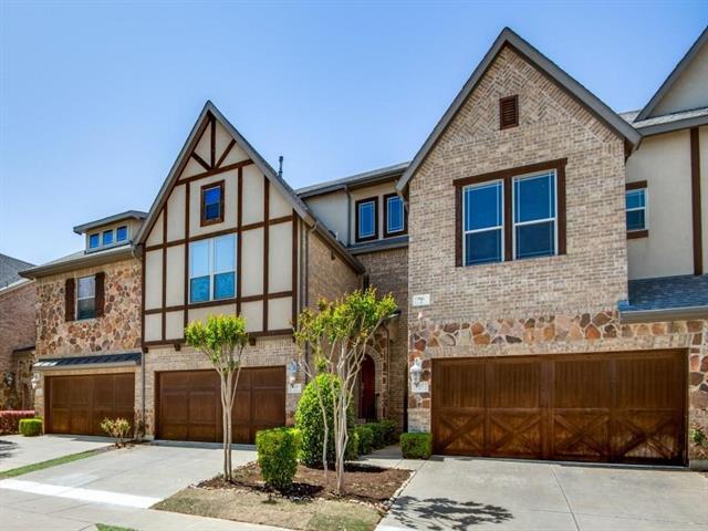 Foto del edificio - 932 Brook Forest Ln
