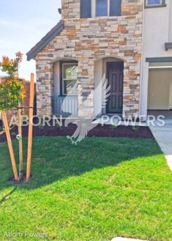 Primary Photo - 4 br, 3 bath House - 8138 Avanti Drive