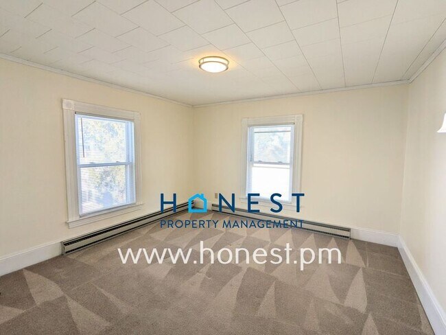 Foto del edificio - 3 Deeb St