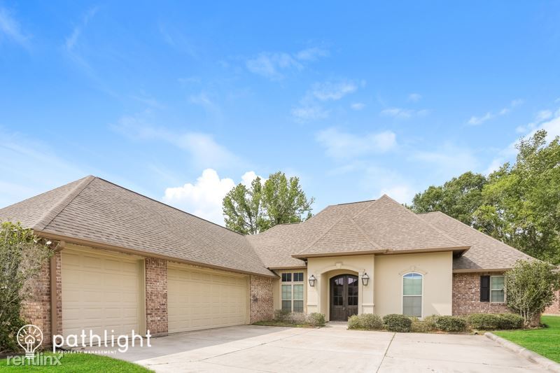 Primary Photo - 4 br, 3 bath House - 18505 Old Maplewood D...