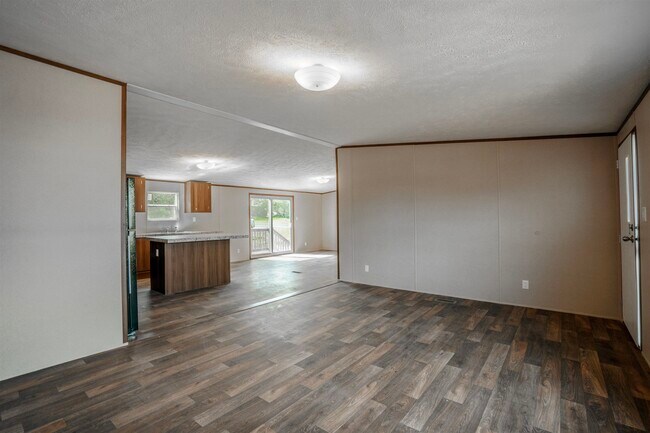 Building Photo - 201-218 18th St