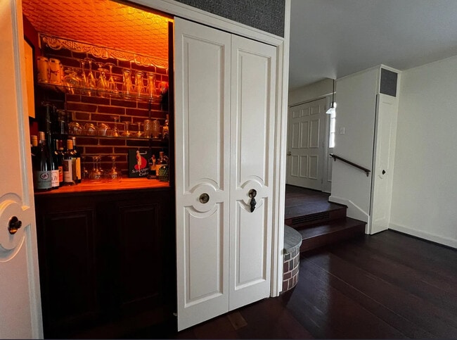 Foto del edificio - 24 Highland Ave