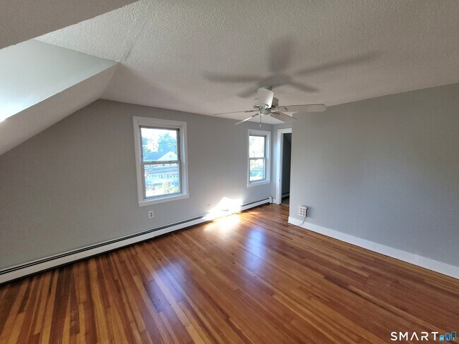 Foto del edificio - 232 Greenwood Ave