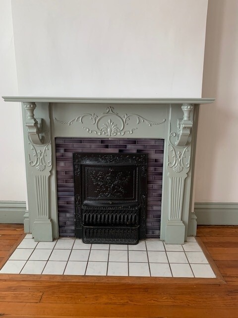 Orinal fireplace (non-working) - 205 W 4th St