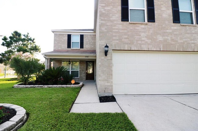 Foto del edificio - 11703 Greensbrook Garden Dr