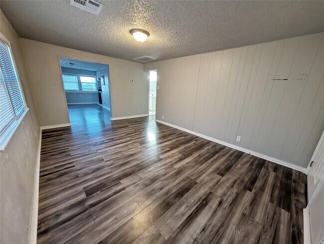 Foto del edificio - 918 W Hayes St