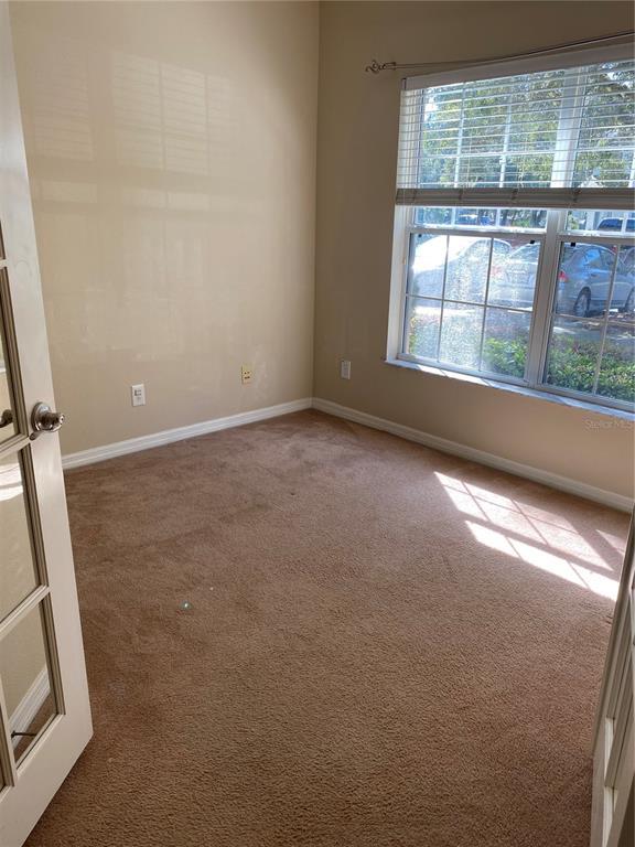 Building Photo - 5809 Fishhawk Ridge Dr