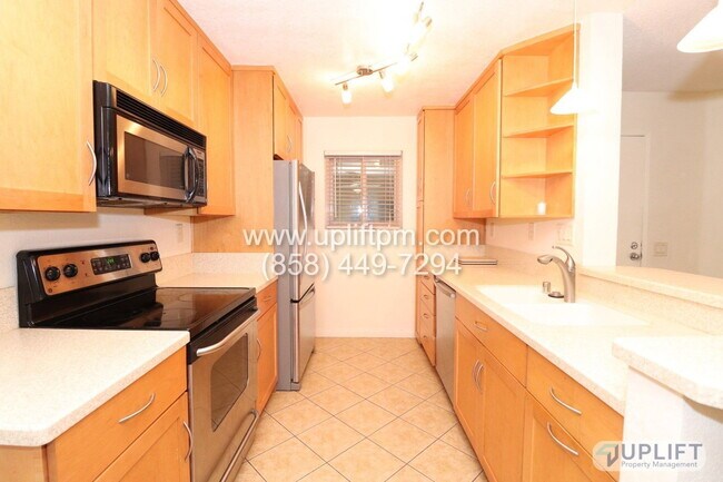 Foto del edificio - 9740 Mesa Springs Way