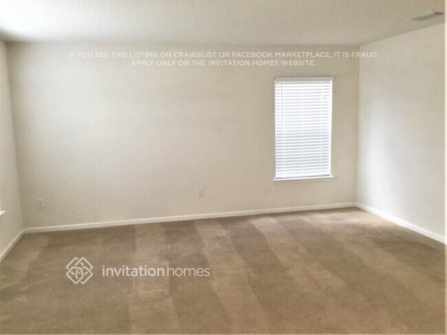 Foto del edificio - 12230 Hagan Creek Dr