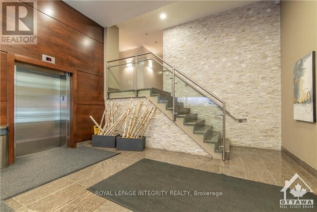 Photo du bâtiment - 238 Besserer St