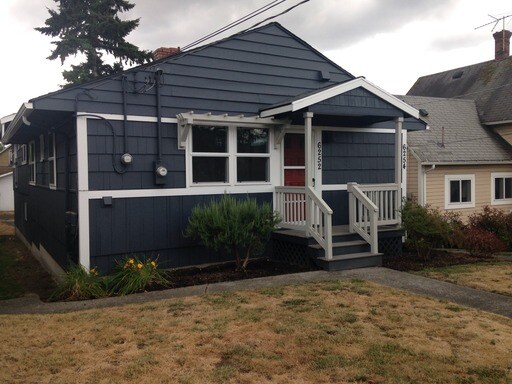 Building Photo - 6254 Flora Ave S