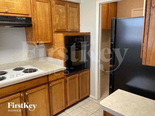 Foto del edificio - 6481 Whitehurst Dr