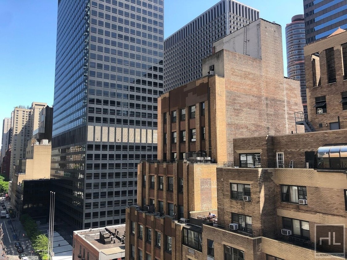 Building Photo - EAST 56 STREET