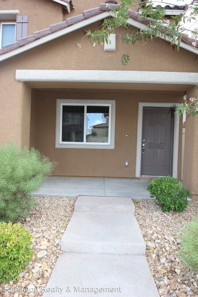 Building Photo - 3 br, 2.5 bath House - 6023 Devers Ct