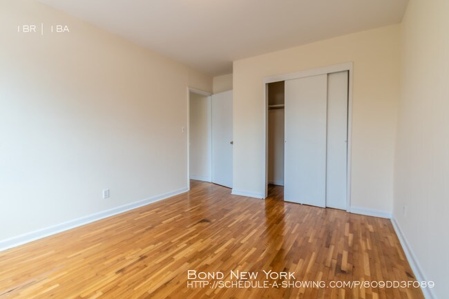 Building Photo - 1661 York Ave