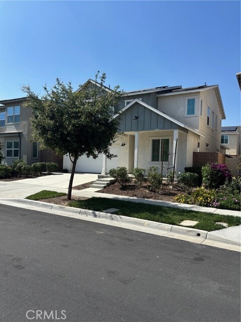 Building Photo - 2565 E Embry Ln