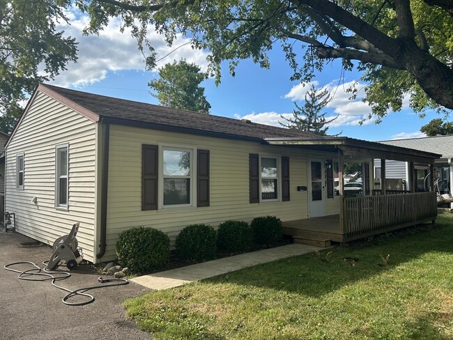 Building Photo - 375 Ely St