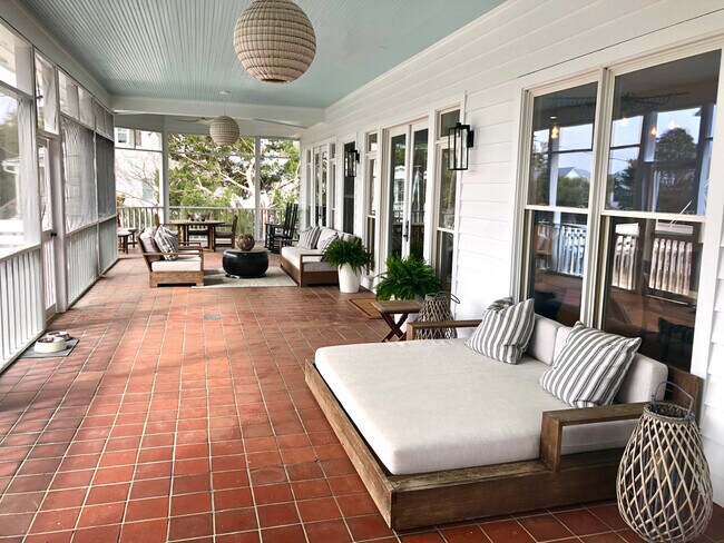 Foto del edificio - 2302 Atlantic Ave
