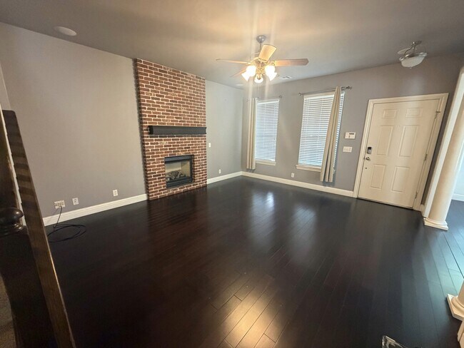 Foto del edificio - 3325 Chardonnay Ln