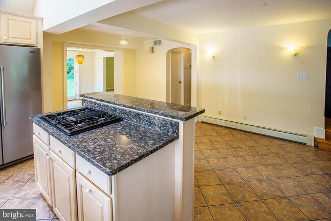 Foto del edificio - 5906 Conway Rd