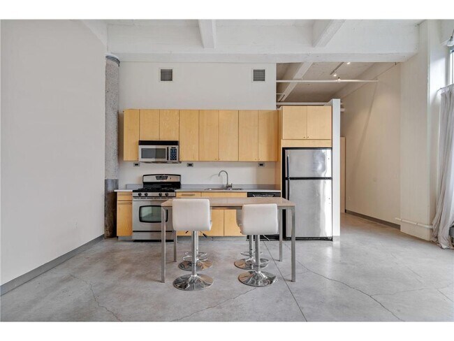 Foto del edificio - 700 N Washington Ave