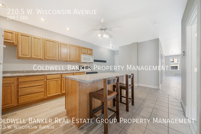 Foto del edificio - 210.5 W Wisconsin Ave
